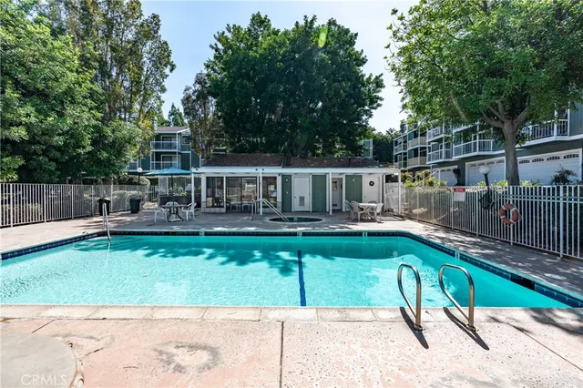 $638,000 | 1070 Walnut Grove Avenue, Unit F, Rosemead, CA 91770