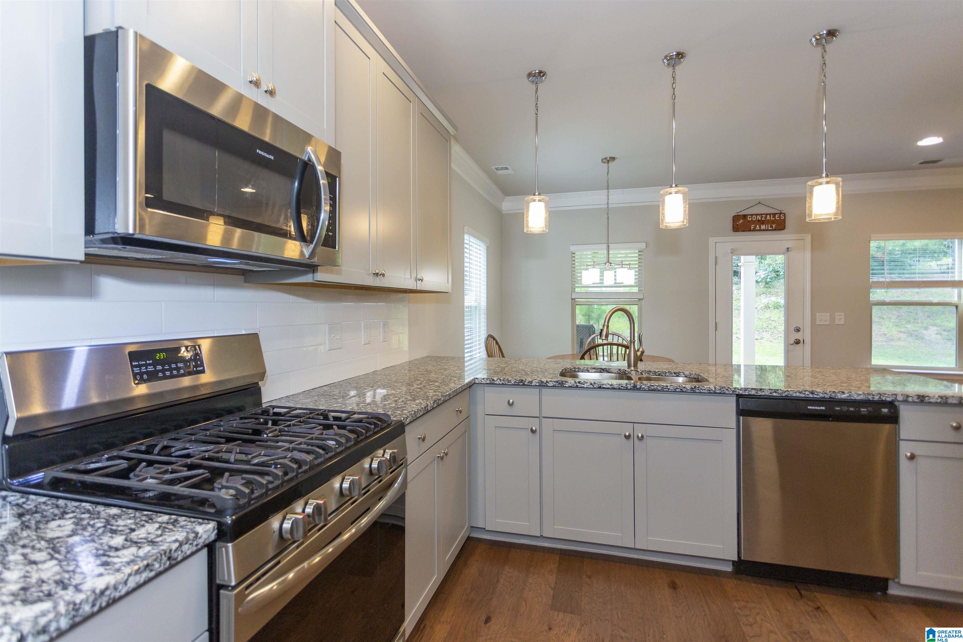 170 Lake Ridge Drive Trussville, AL 35173 - Photo 8 of 38