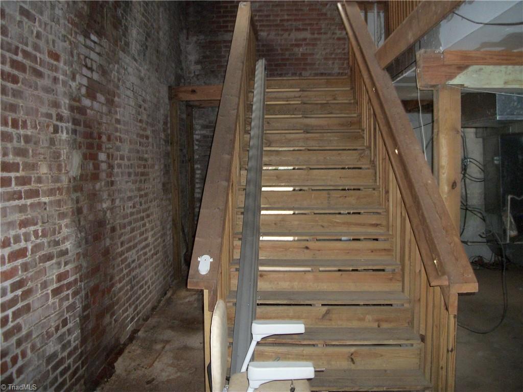 401 Morgan Road Eden, NC 27288 - Photo 7 of 10