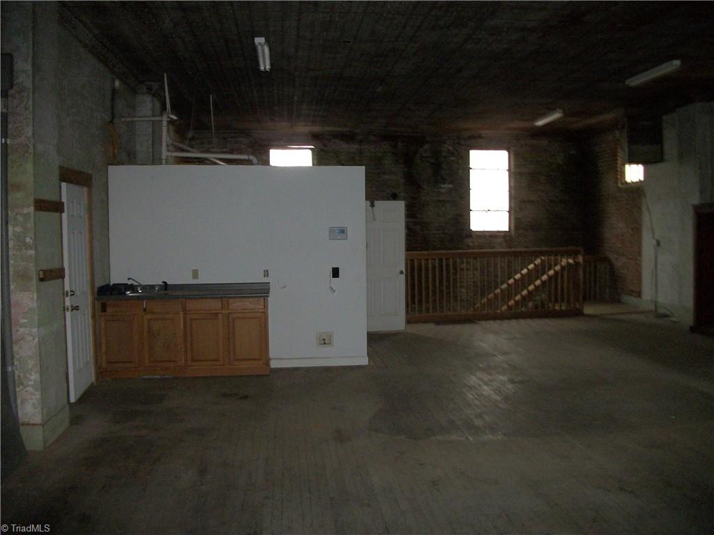 401 Morgan Road Eden, NC 27288 - Photo 9 of 10