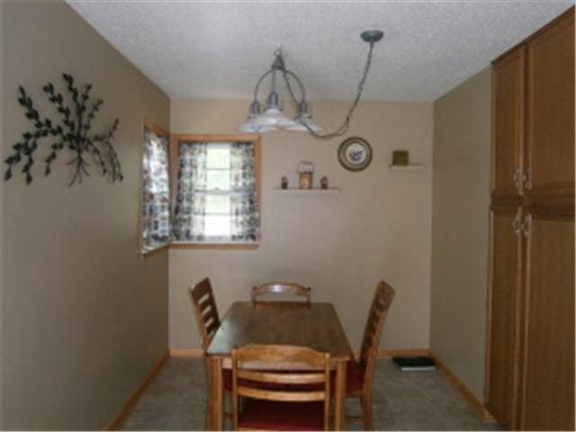 3120 East River Road Northeast Rochester, MN 55906 - Photo 3 of 12