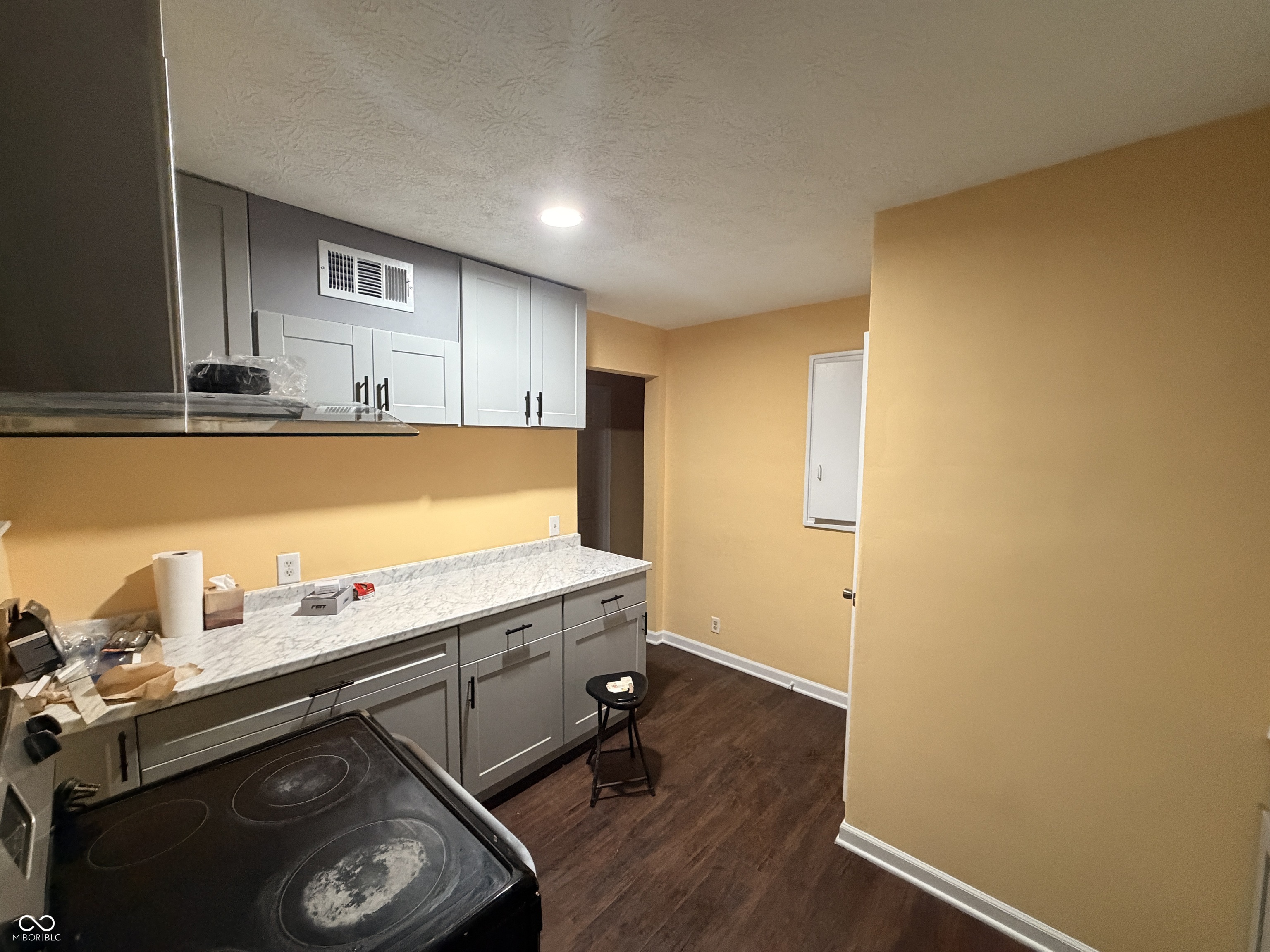 5338 Brookville Road Indianapolis, IN 46219 - Photo 11 of 24