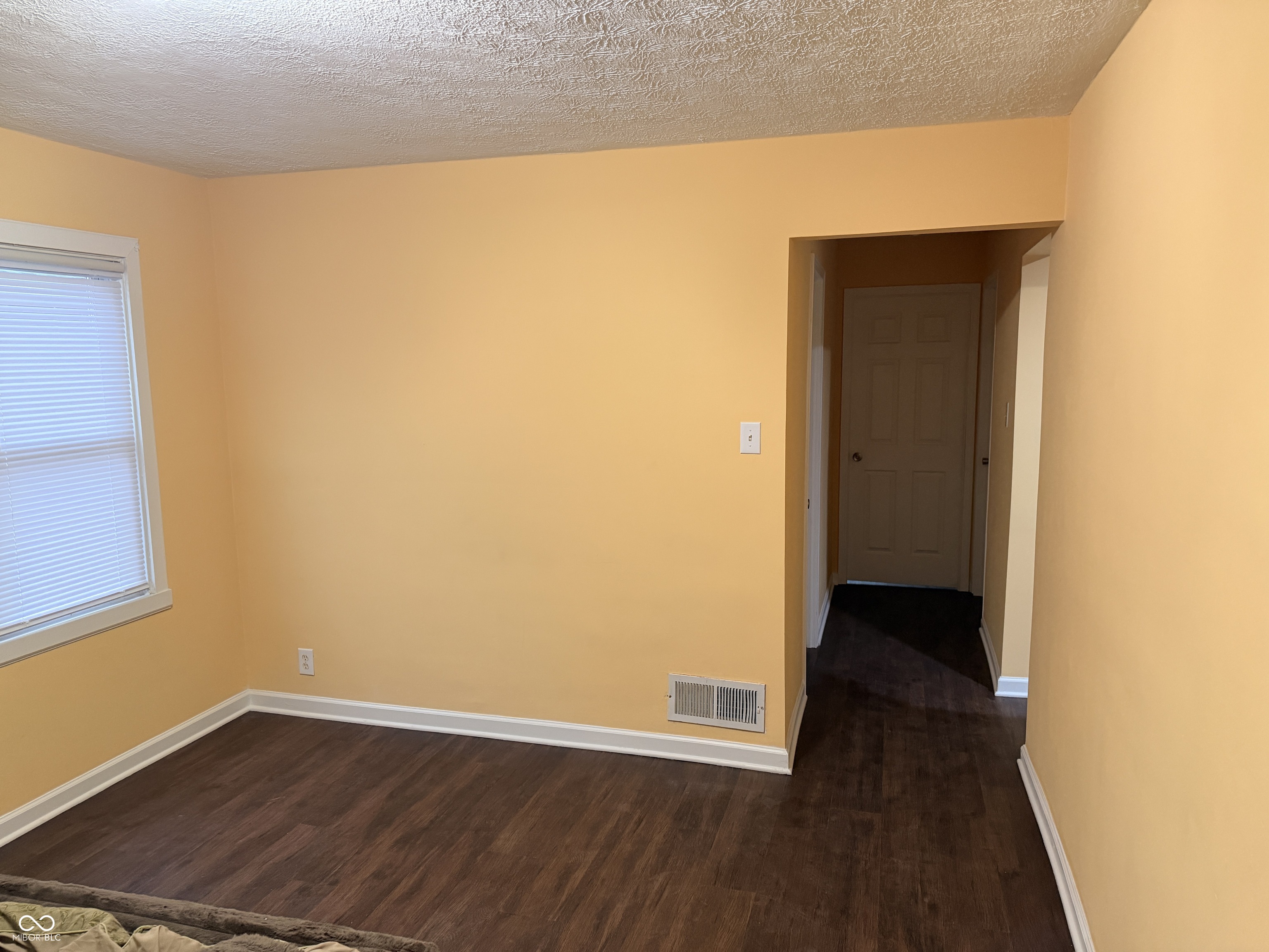 5338 Brookville Road Indianapolis, IN 46219 - Photo 14 of 24