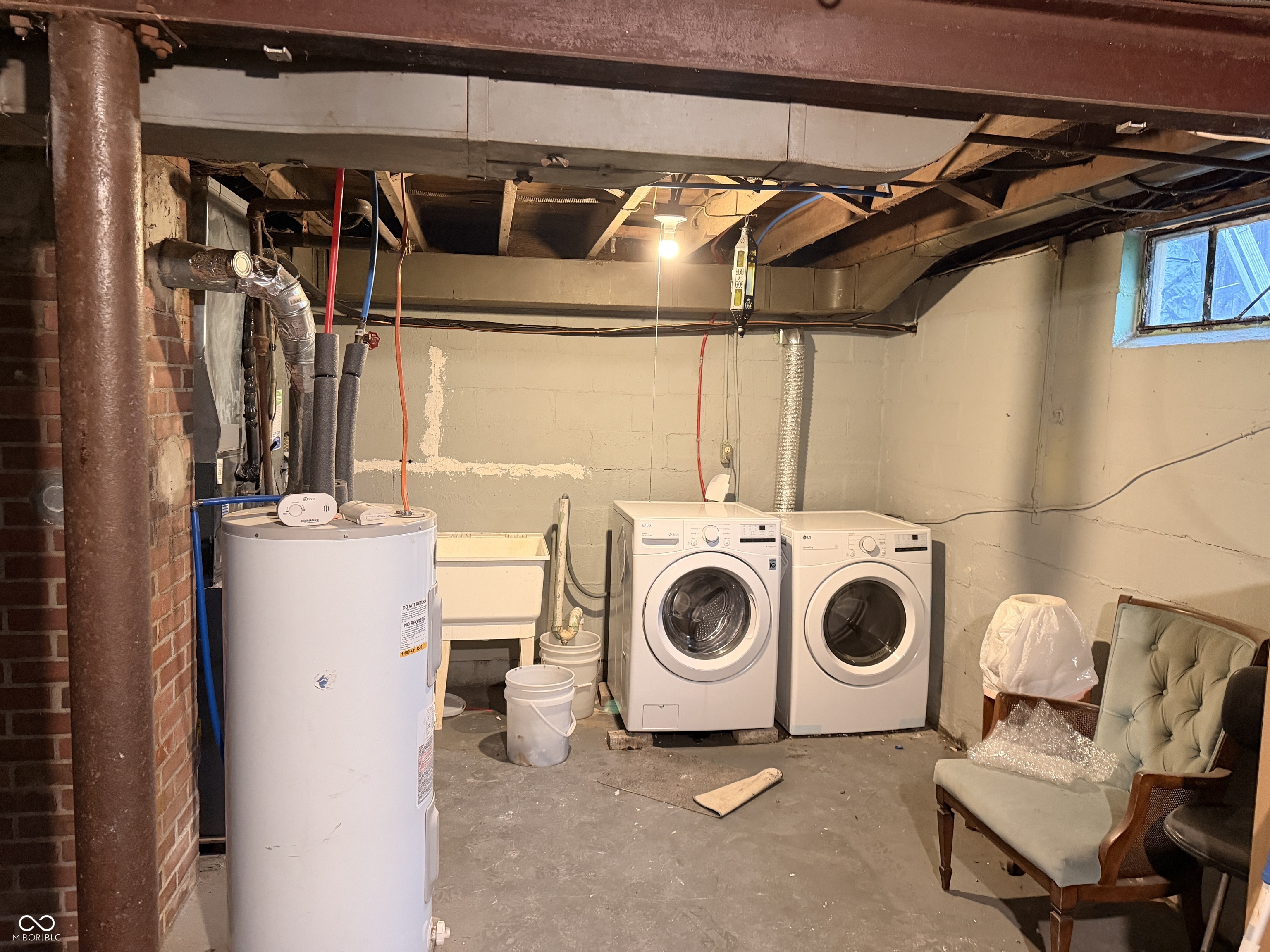 5338 Brookville Road Indianapolis, IN 46219 - Photo 4 of 24