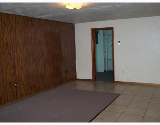 9 Hilltop Acres Road Washington, PA 15301 - Photo 13 of 18 Den/Family/Great Room. Large gameroom for your family s comfort and activities.