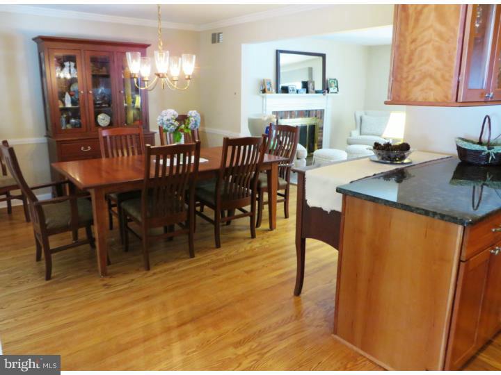 520 Richards Road Wayne, PA 19087 - Photo 3 of 15 Dining Room