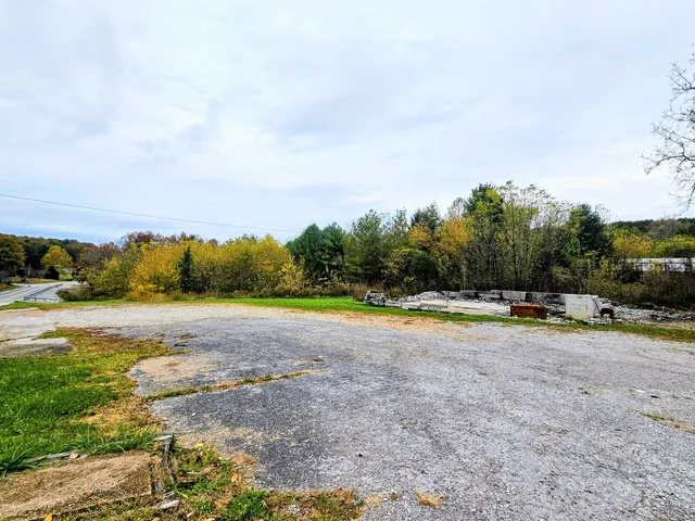 $120,000 | 1565 Main Street, Palmer, TN 37365