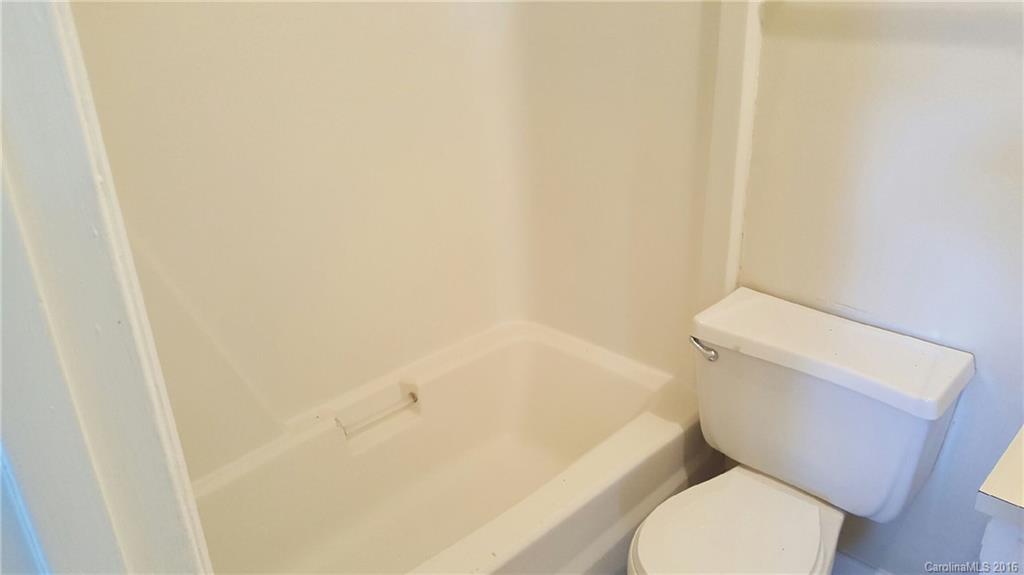713 Castle Road, Unit D Monroe, NC 28110 - Photo 5 of 7