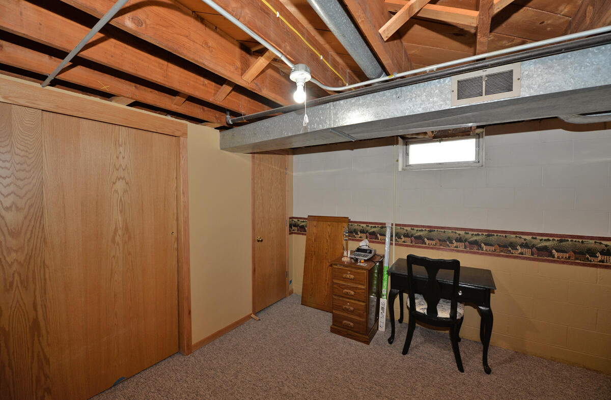 1036 Orchard Street Racine, WI 53405 - Photo 22 of 32 122