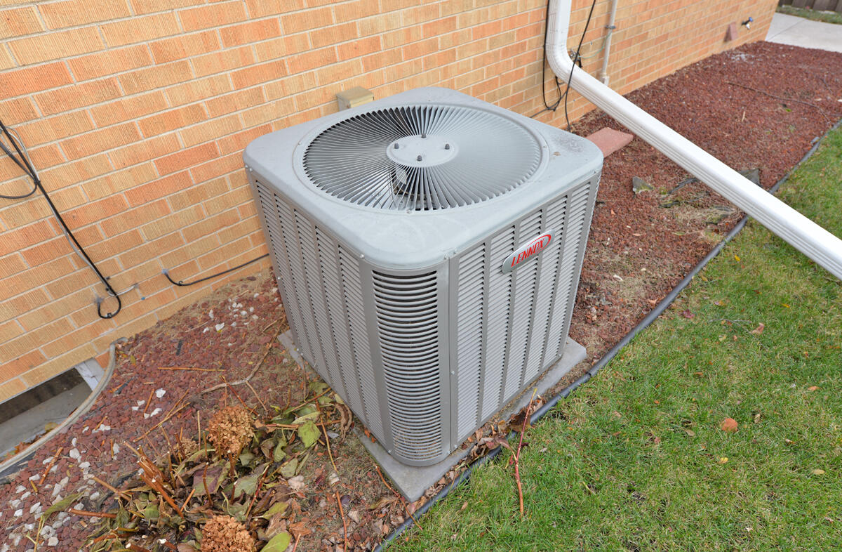 1036 Orchard Street Racine, WI 53405 - Photo 30 of 32 130