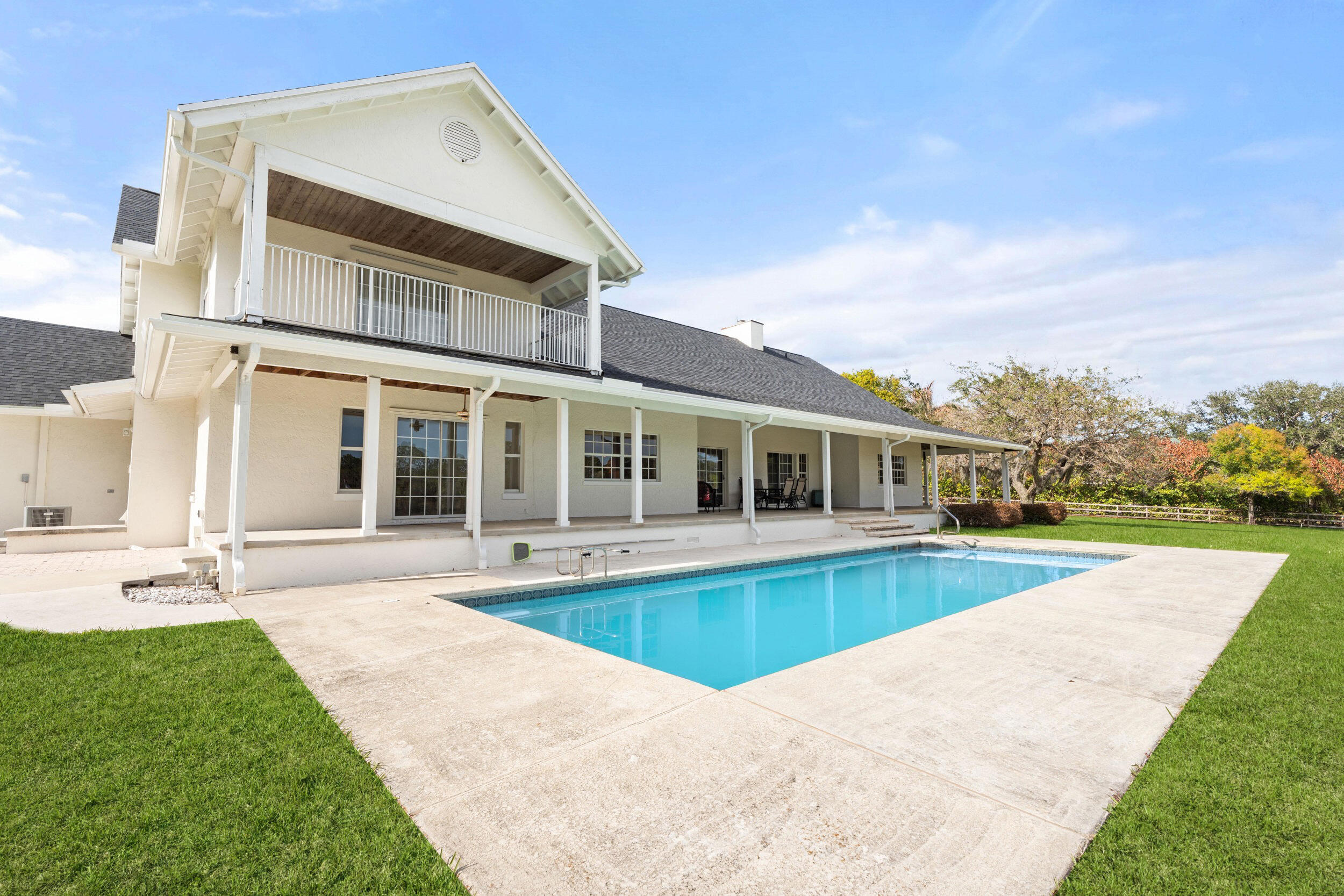 10125 Southwest Green Ridge Lane, Unit LANE Palm City, FL 34990 - Photo 4 of 84 38_smg05255