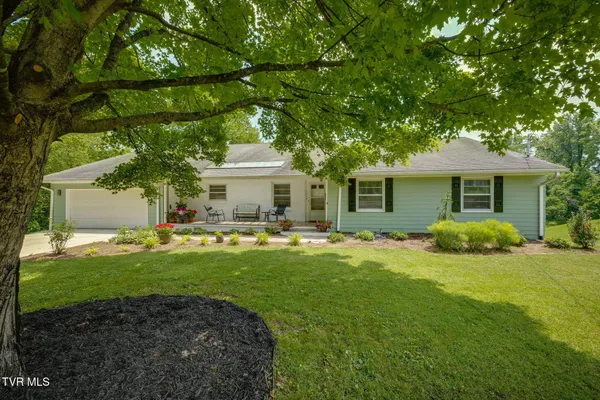 $849,000 | 1314 Woodland Avenue, Johnson City, TN 37601