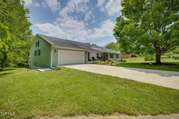 $849,000 | 1314 Woodland Avenue, Johnson City, TN 37601