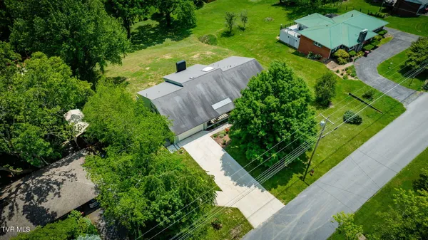 $849,000 | 1314 Woodland Avenue, Johnson City, TN 37601