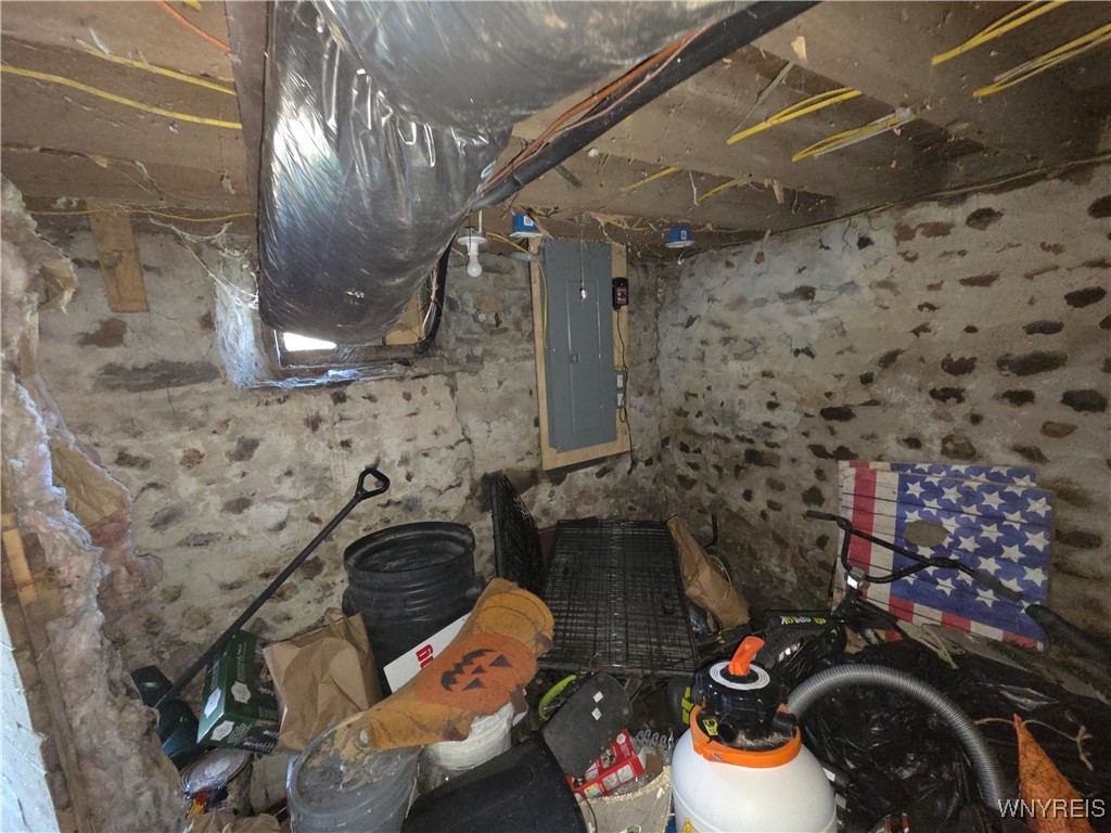 2535 Ridge Road Lewiston, NY 14131 - Photo 6 of 18