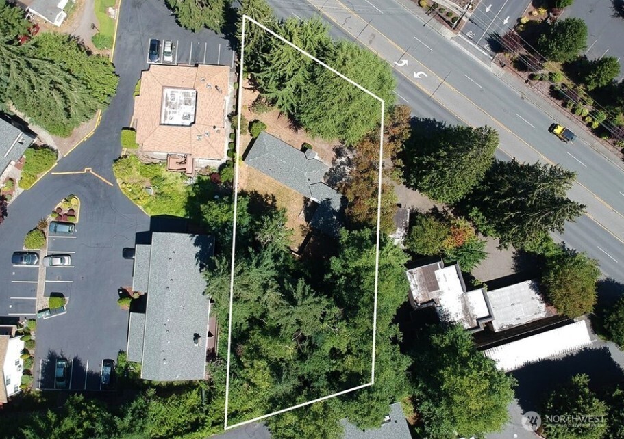 22910 Edmonds Way Edmonds, WA 98020 - Photo 18 of 23