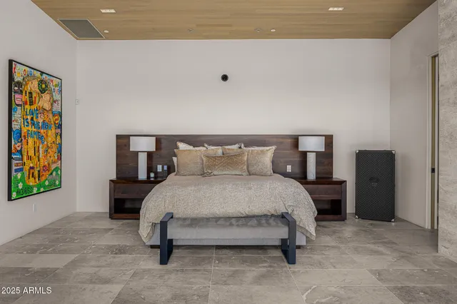 $12,500,000 | 7050 North 39th Place, Paradise Valley, AZ 85253