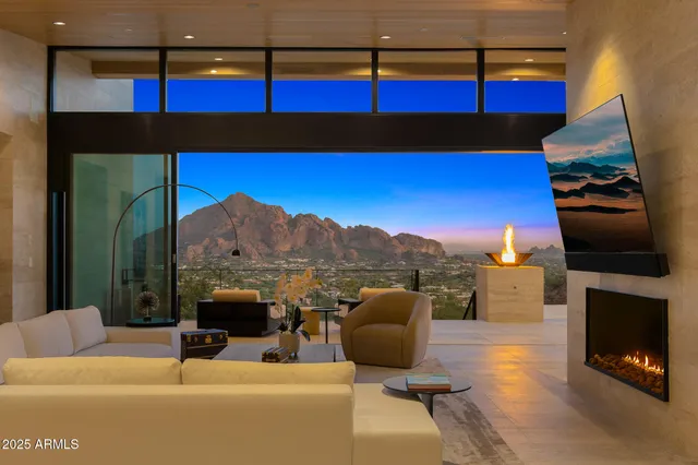 $12,500,000 | 7050 North 39th Place, Paradise Valley, AZ 85253