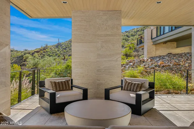 $12,500,000 | 7050 North 39th Place, Paradise Valley, AZ 85253