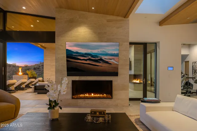 $12,500,000 | 7050 North 39th Place, Paradise Valley, AZ 85253