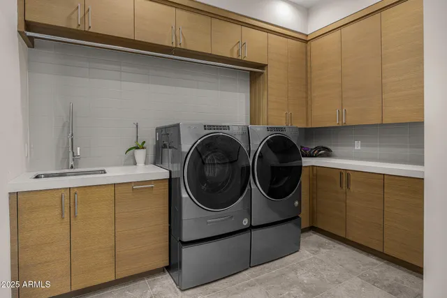 $12,500,000 | 7050 North 39th Place, Paradise Valley, AZ 85253