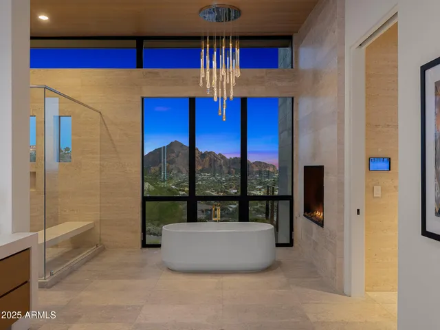 $12,500,000 | 7050 North 39th Place, Paradise Valley, AZ 85253