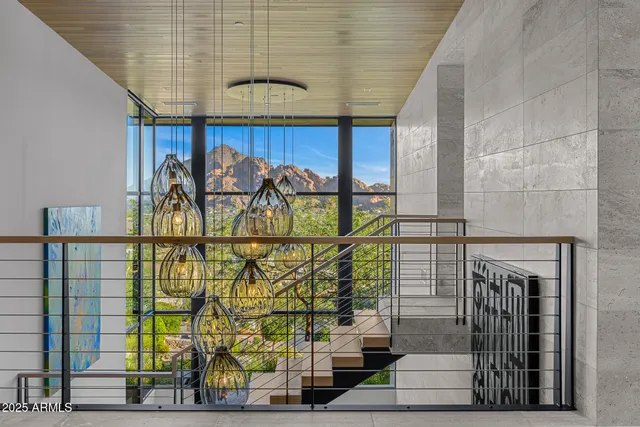 $12,500,000 | 7050 North 39th Place, Paradise Valley, AZ 85253