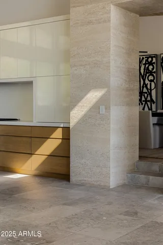 $12,500,000 | 7050 North 39th Place, Paradise Valley, AZ 85253