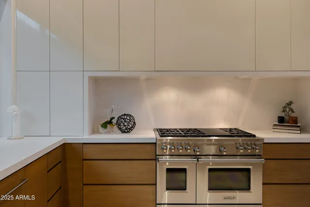 $12,500,000 | 7050 North 39th Place, Paradise Valley, AZ 85253