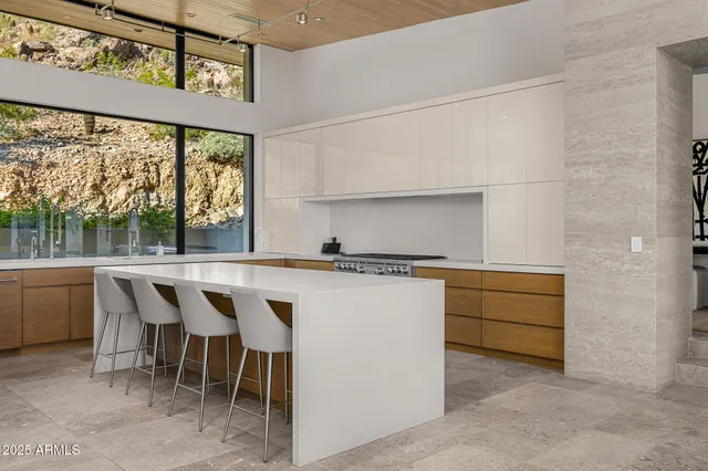 $12,500,000 | 7050 North 39th Place, Paradise Valley, AZ 85253