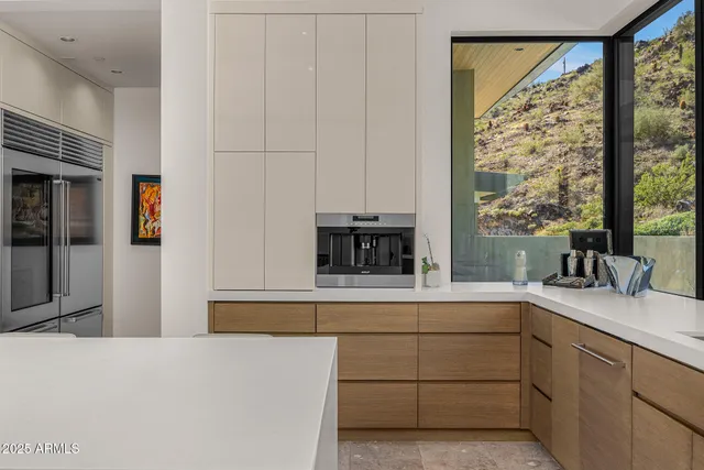 $12,500,000 | 7050 North 39th Place, Paradise Valley, AZ 85253