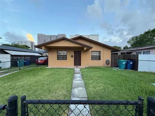 $2,400 | 10968 Southwest 5th Street, Unit 10968, Sweetwater, FL 33174