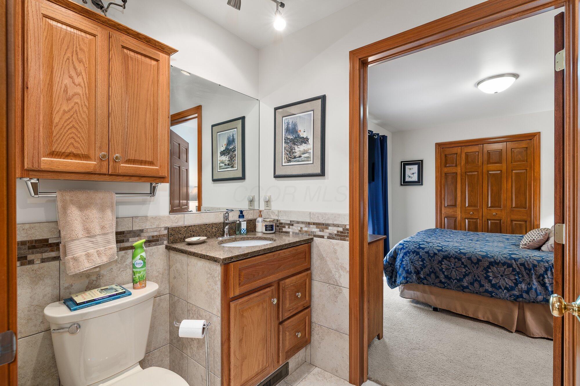 1833 East Hanley Road Mansfield, OH 44903 - Photo 47 of 94 37-int-bed-3-bath-1