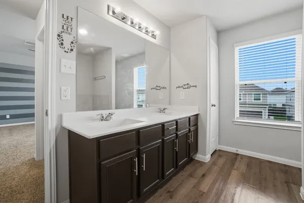 $2,400 | 22210 Great Royal Lane, Houston, TX 77073