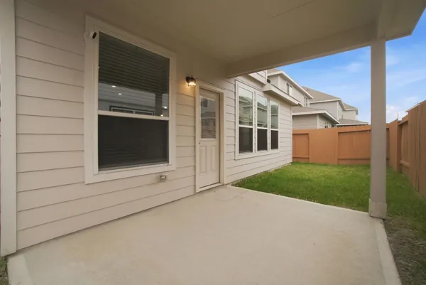 $2,400 | 22210 Great Royal Lane, Houston, TX 77073