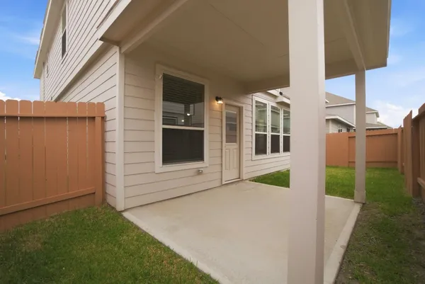 $2,400 | 22210 Great Royal Lane, Houston, TX 77073