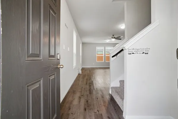 $2,400 | 22210 Great Royal Lane, Houston, TX 77073