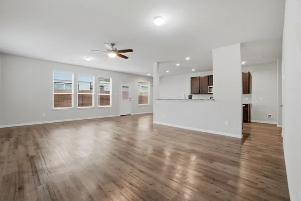 $2,400 | 22210 Great Royal Lane, Houston, TX 77073