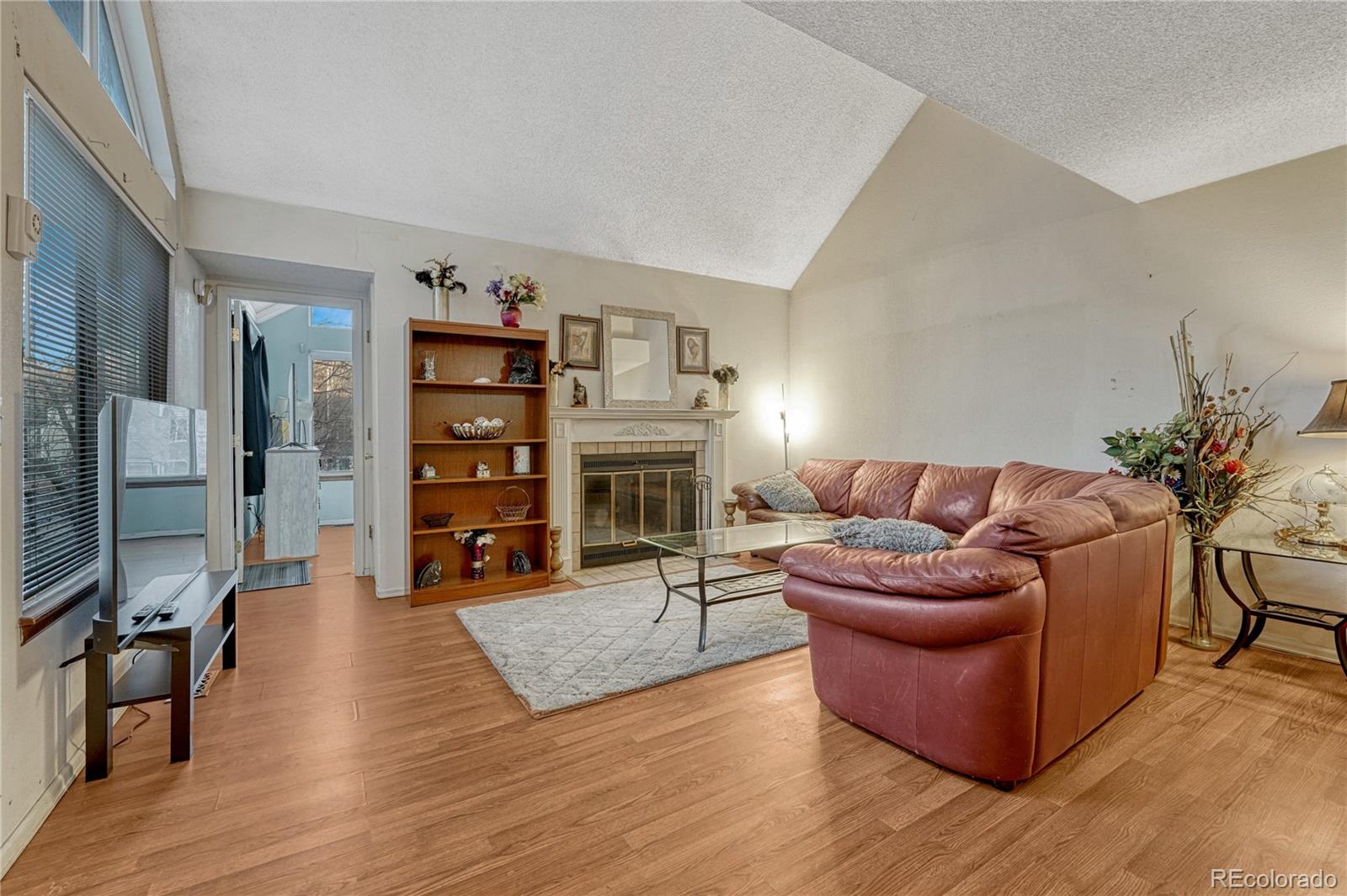 12404 East Tennessee Circle, Unit B Aurora, CO 80012 - Photo 2 of 33