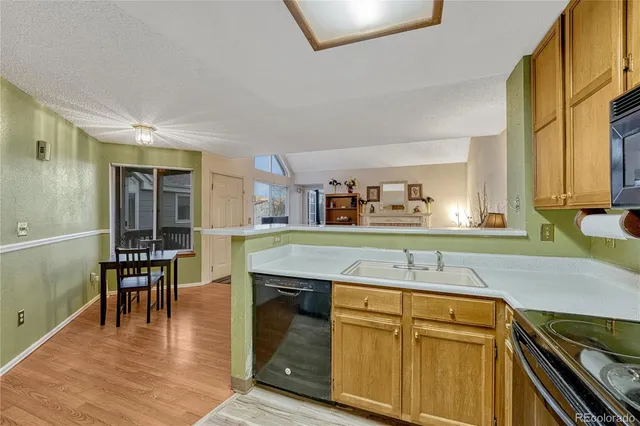 $1,975 | 12404 East Tennessee Circle, Unit B, Aurora, CO 80012