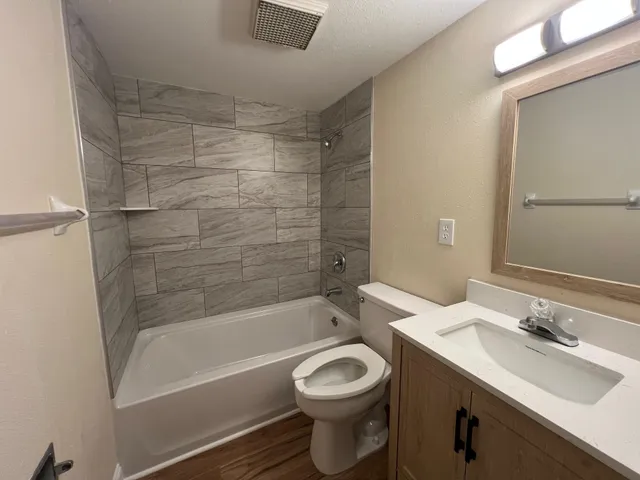 $1,400 | 1557 Coombs Drive, Unit 1, Tallahassee, FL 32308