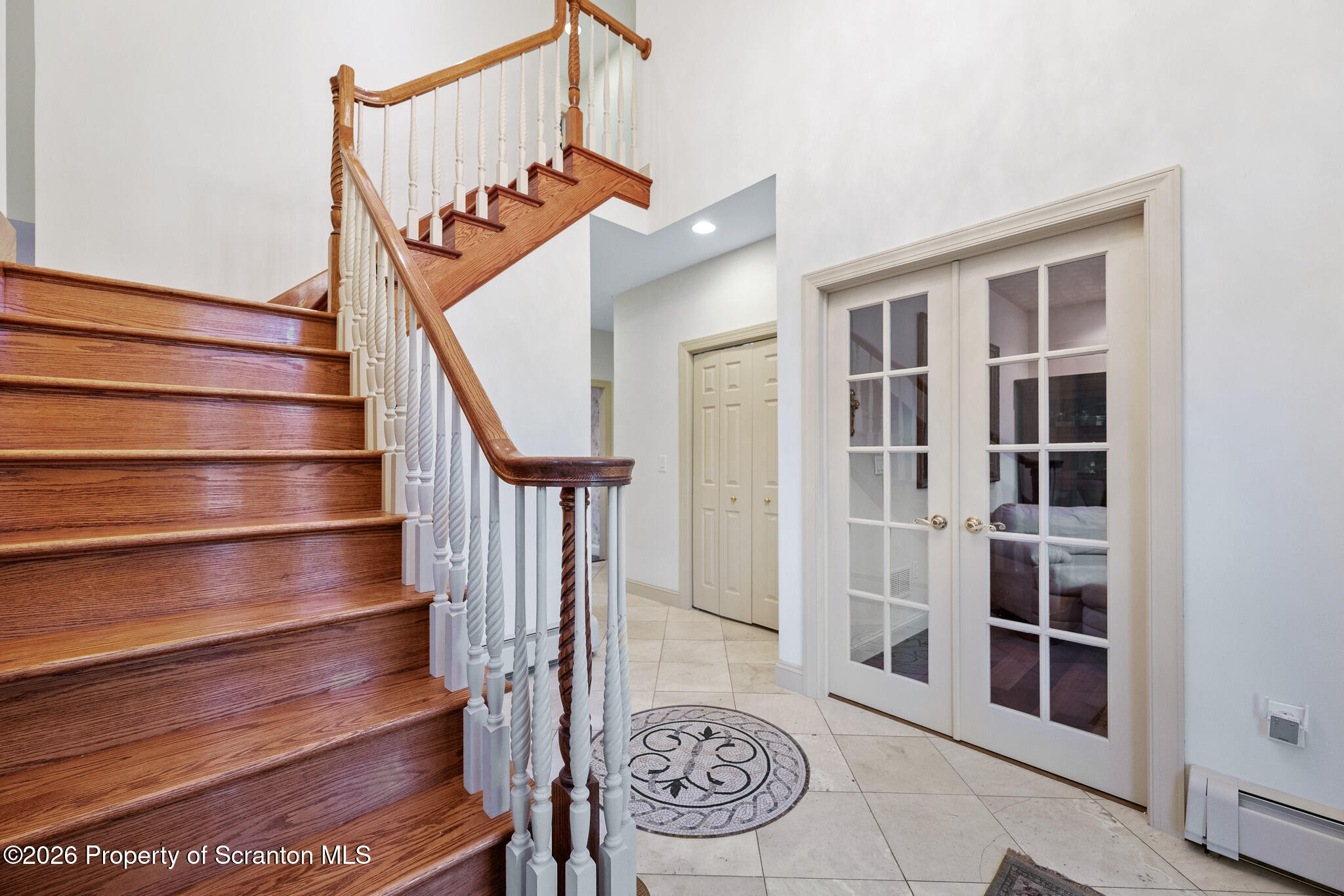 833 Laurel Road Mayfield, PA 18433 - Photo 21 of 67 Two story foyer