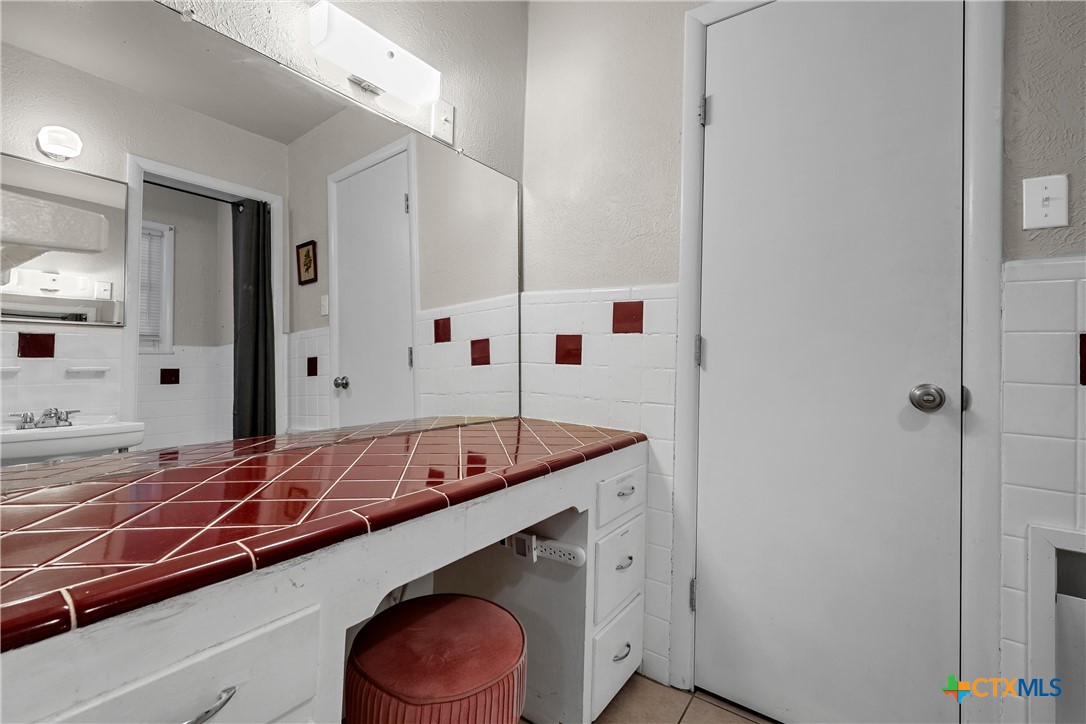 407 Hastings Road Belton, TX 76513 - Photo 14 of 19 Gallery Image 14