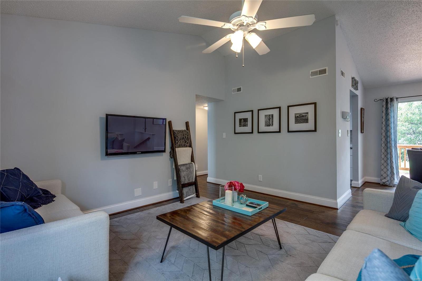 9140 Eager Road St. Louis, MO 63144 - Photo 11 of 33