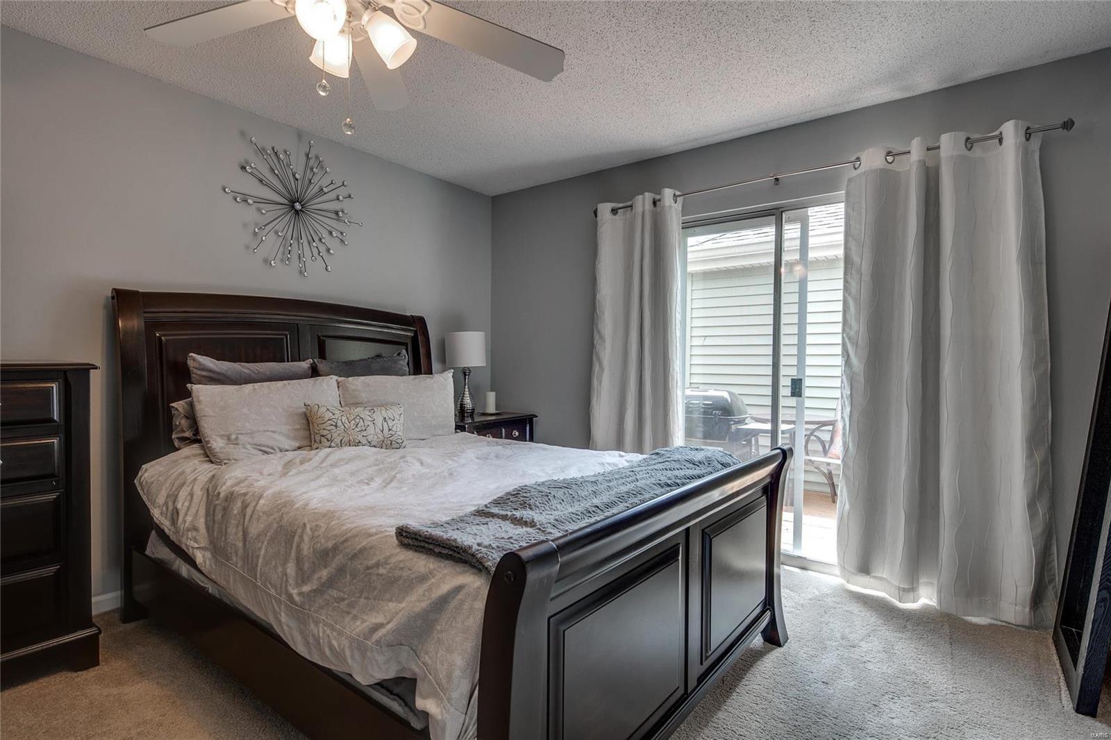 9140 Eager Road St. Louis, MO 63144 - Photo 22 of 33