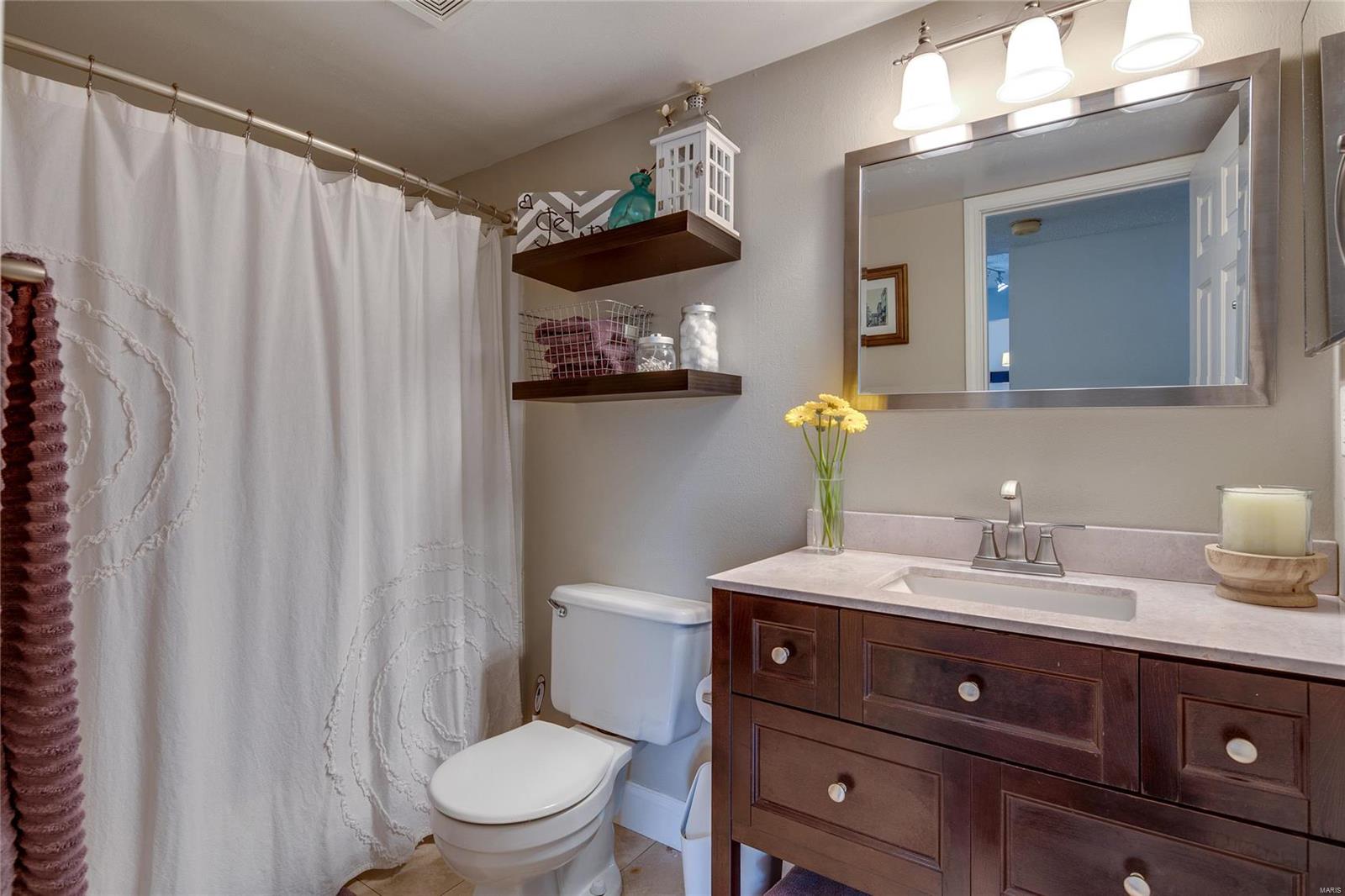 9140 Eager Road St. Louis, MO 63144 - Photo 25 of 33