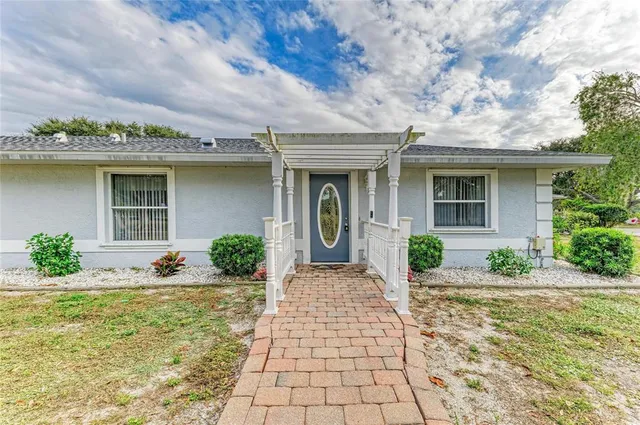 $2,200,000 | 1516 Fox Creek Drive, Sarasota, FL 34240