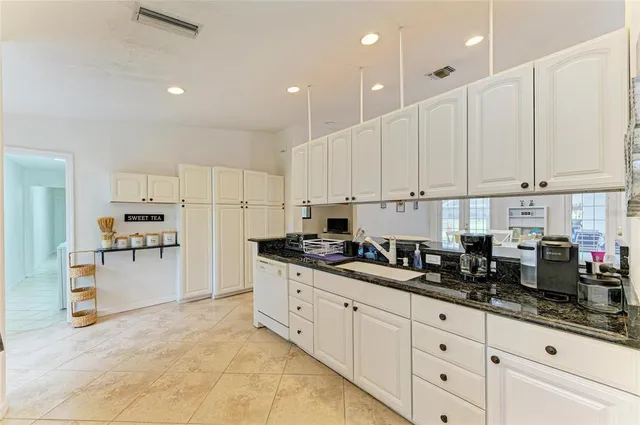 $2,200,000 | 1516 Fox Creek Drive, Sarasota, FL 34240