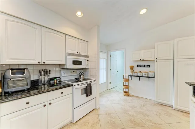 $2,200,000 | 1516 Fox Creek Drive, Sarasota, FL 34240