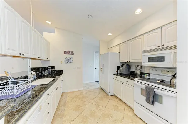 $2,200,000 | 1516 Fox Creek Drive, Sarasota, FL 34240